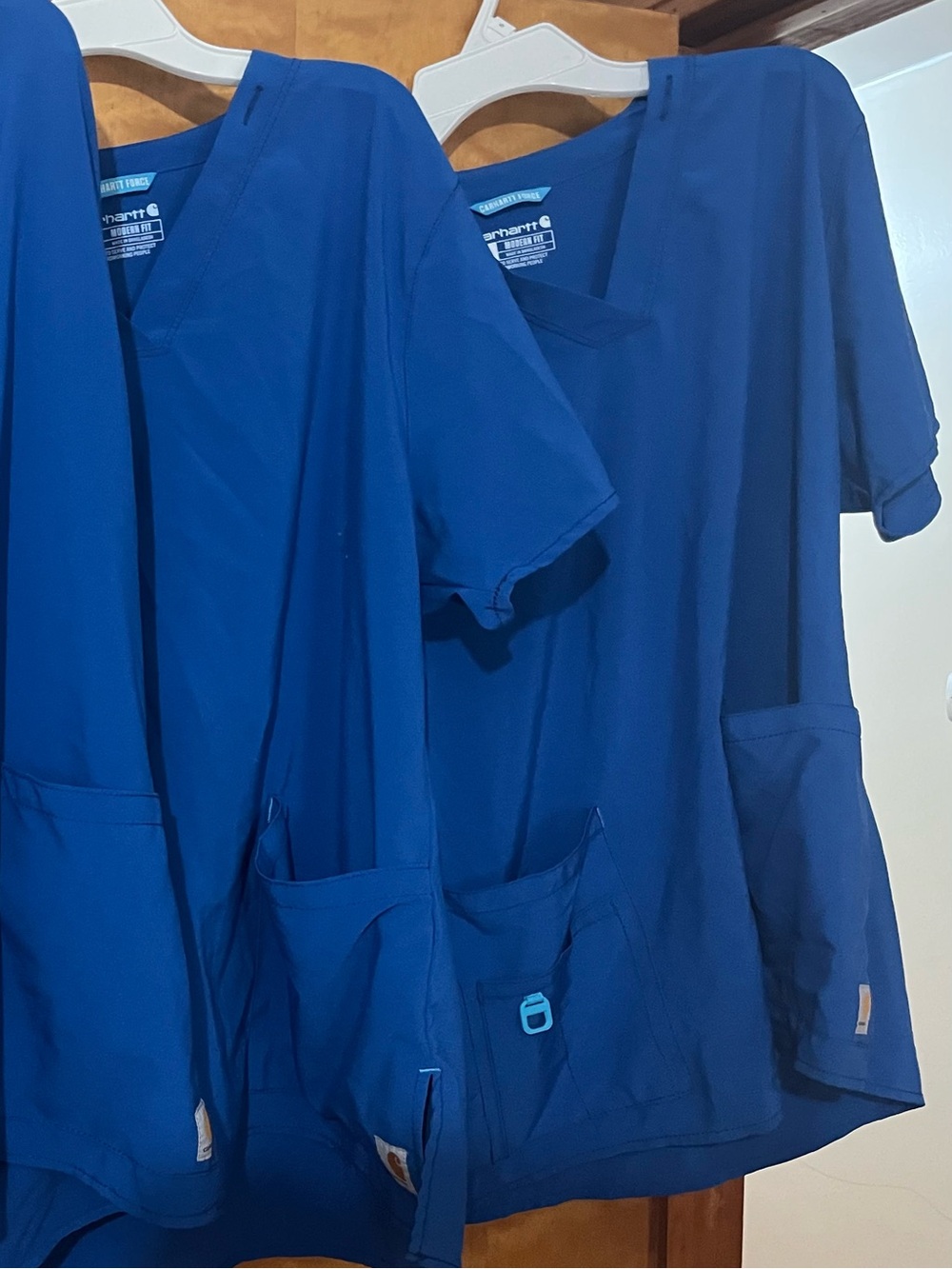 Women’s L Royal Blue Scrub top